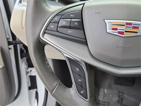 Used 2023 Cadillac XT5 Premium Luxury image 28