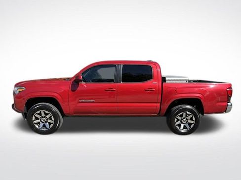Used 2023 Toyota Tacoma SR5 RWD image 4