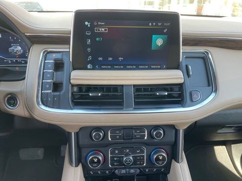 Used 2024 Chevrolet Tahoe Premier image 15