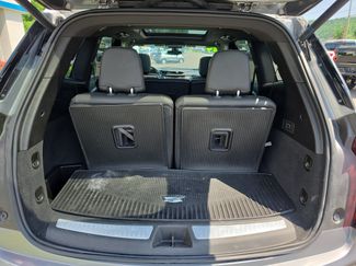 Used 2024 Cadillac XT6 Luxury w/ LPO, Floor Liner Package AWD/4WD video 5