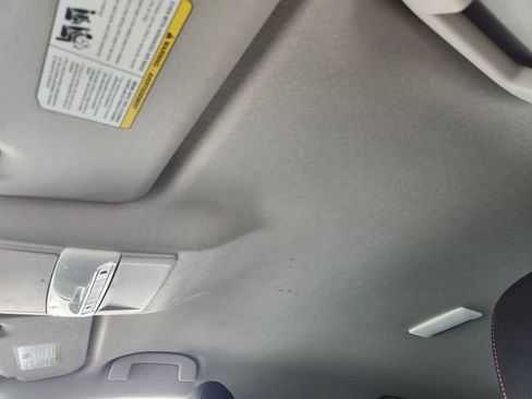 Used 2024 Nissan Sentra SR FWD image 19