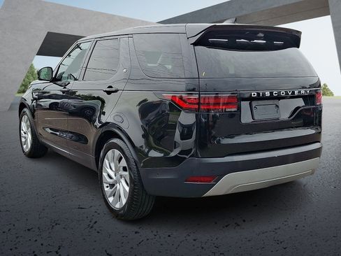 Used 2025 Land Rover Discovery S AWD/4WD image 4