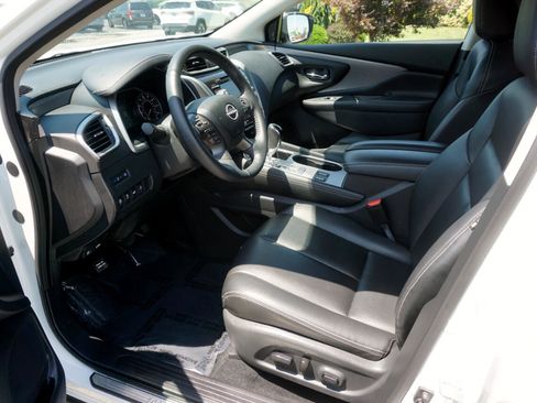 Used 2024 Nissan Murano SV image 7