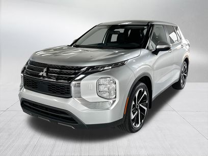 Used 2022 Mitsubishi Outlander ES