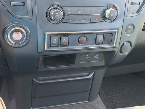 Certified 2022 Nissan Titan SV w/ Accessory Utility Package RWD image 16