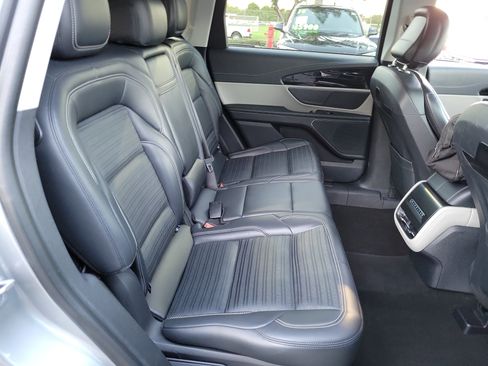 Used 2024 Lincoln Nautilus Reserve image 24