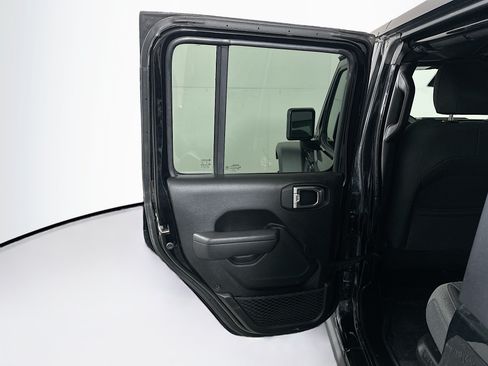 Used 2025 Jeep Wrangler Unlimited Sport S 4xe AWD/4WD image 26