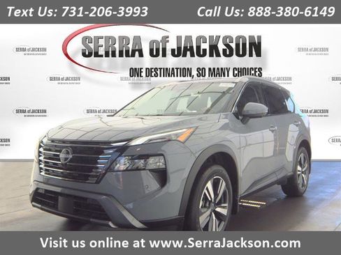 Used 2025 Nissan Rogue SL AWD/4WD image 1