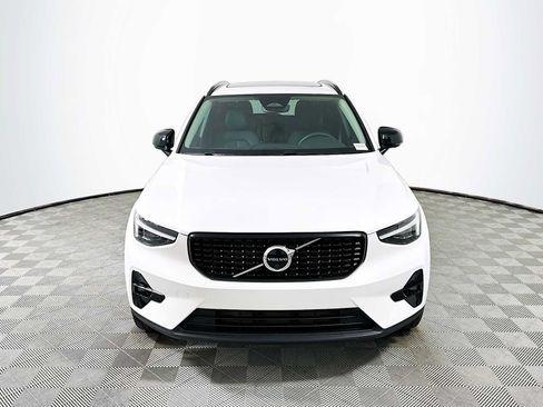 New 2026 Volvo XC40 B5 Plus w/ Protection Package Premier image 2