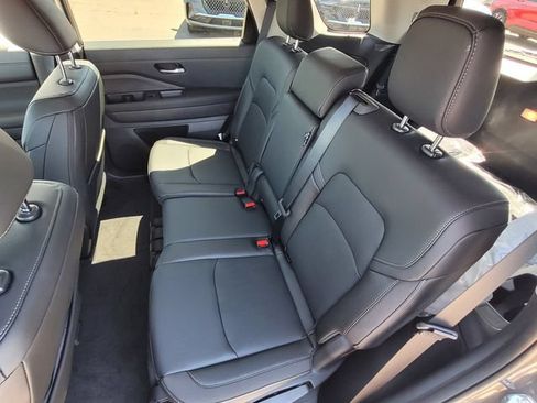 New 2026 Nissan Pathfinder SL AWD/4WD image 6