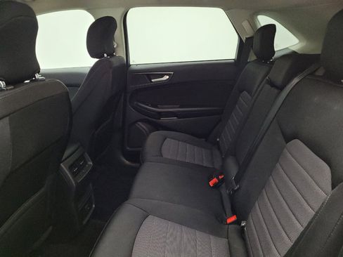 Used 2018 Ford Edge SE AWD/4WD image 18