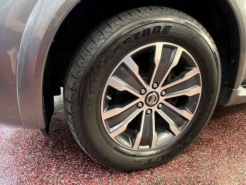 Used 2019 Nissan Armada SL w/ Premium Package AWD/4WD image 11