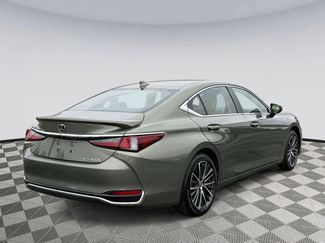 Used 2025 Lexus ES 300h w/ Premium Package video 2