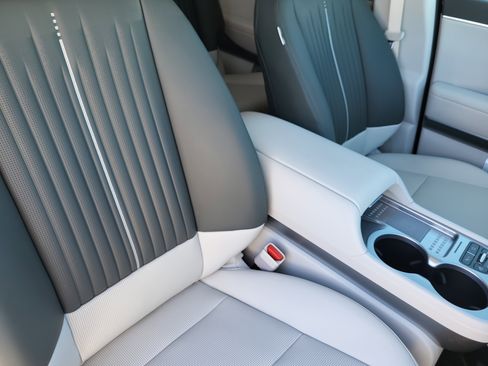New 2026 Hyundai Ioniq 9 Calligraphy AWD/4WD image 20