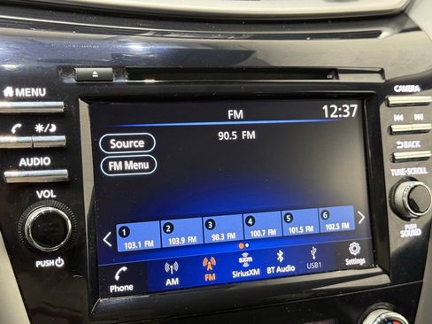 Used 2023 Nissan Murano SV image 32