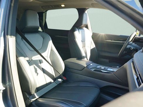 Used 2023 INFINITI QX60 Pure image 53