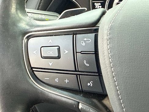 Used 2022 Lexus LS 500 w/ Interior Upgrade Package image 28