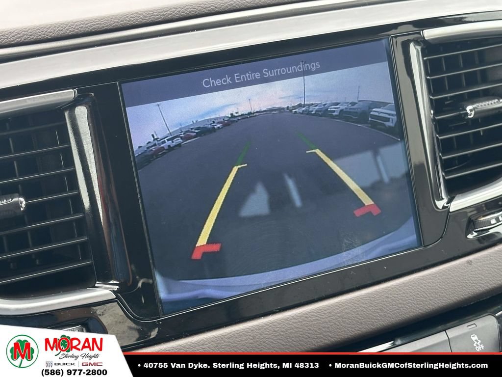 Used 2017 Chrysler Pacifica Touring-L Plus FWD image 25