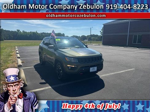 Used 2020 Jeep Compass Trailhawk AWD/4WD image 1