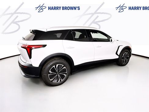 New 2026 Chevrolet Blazer EV LT image 32