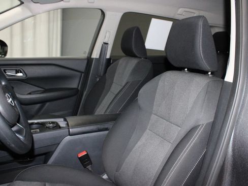 Certified 2024 Nissan Rogue SV AWD/4WD image 23
