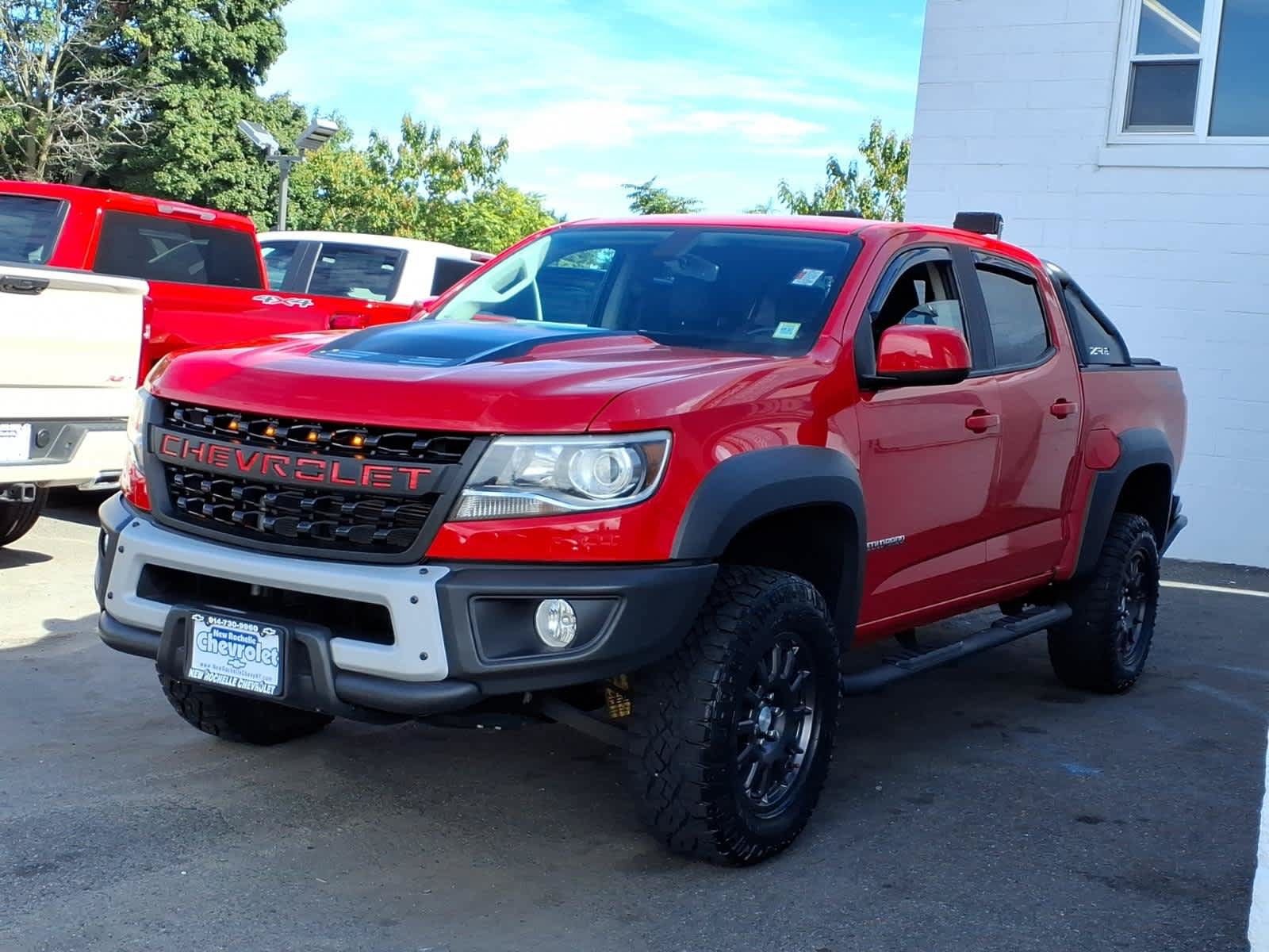 Used 2019 Chevrolet Colorado ZR2 w/ Colorado ZR2 Bison Edition AWD/4WD image 3