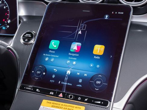 New 2026 Mercedes-Benz GLC 300 image 18