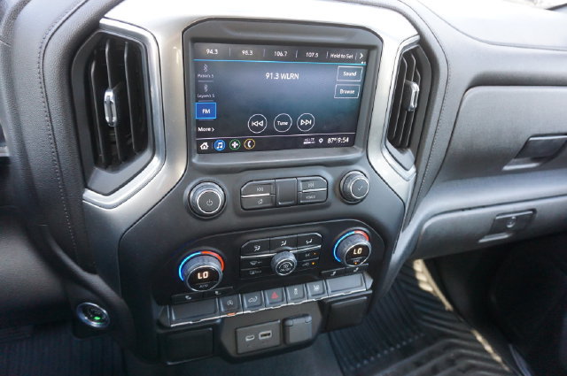Used 2019 Chevrolet Silverado 1500 LT w/ All-Star Edition RWD image 4