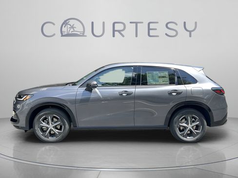 Used 2024 Honda HR-V EX-L image 4