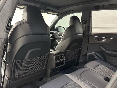 Used 2024 Audi SQ8 Prestige image 13