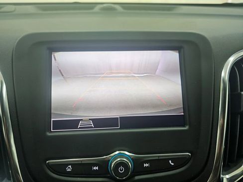 Used 2024 Chevrolet Equinox LT w/ LPO, Floor Liner Package FWD image 7