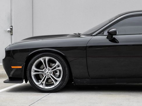 Used 2021 Dodge Challenger R/T RWD image 17