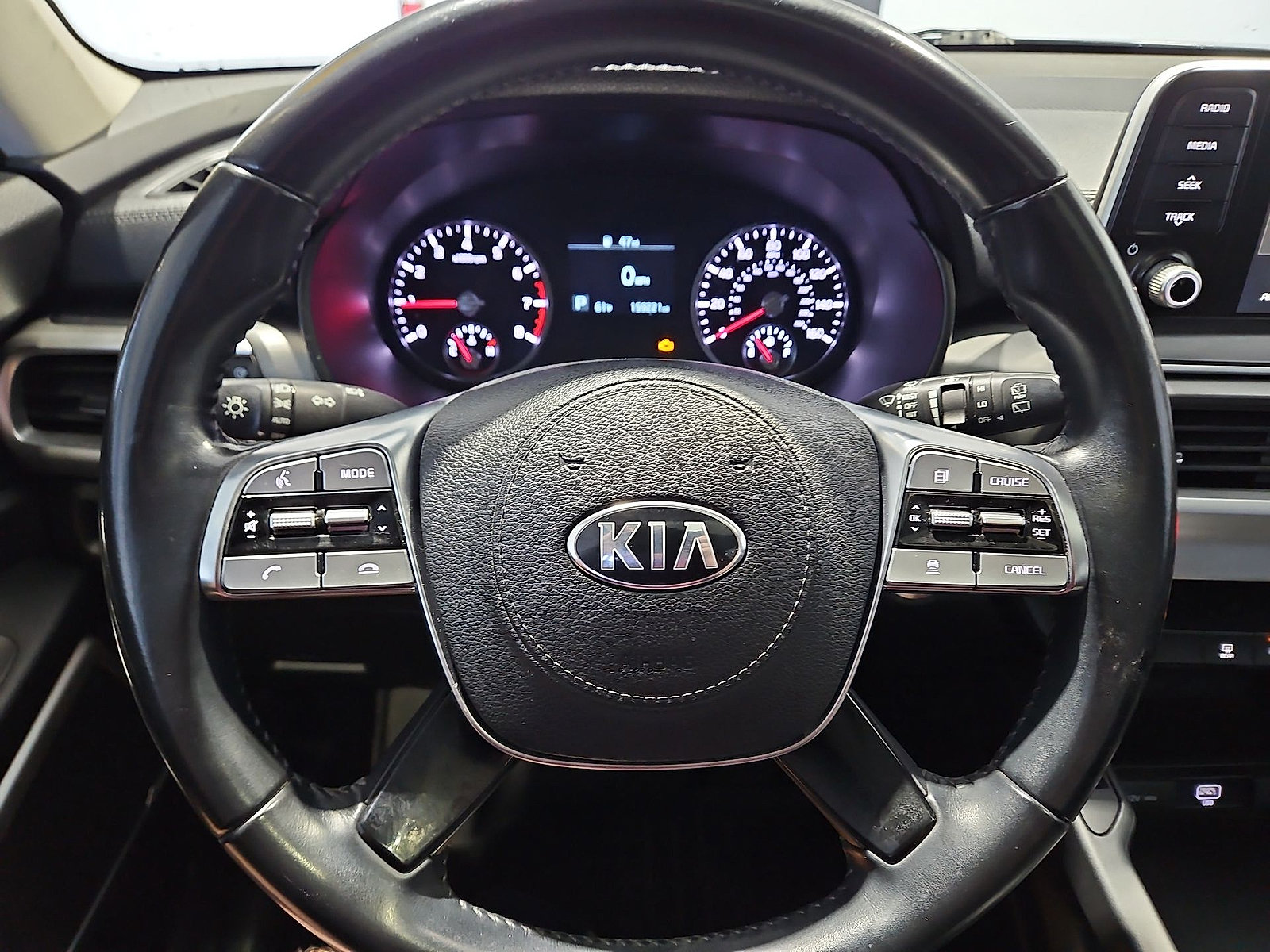 Used 2020 Kia Telluride S AWD/4WD image 21