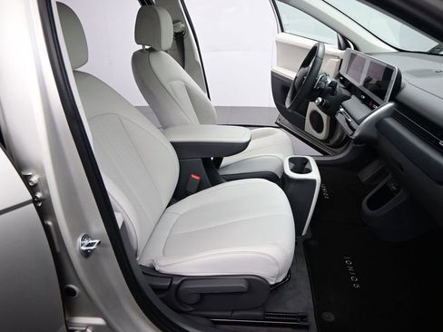 Used 2023 Hyundai Ioniq 5 SEL image 24