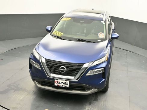 Used 2023 Nissan Rogue SV w/ SV Premium B Package image 39