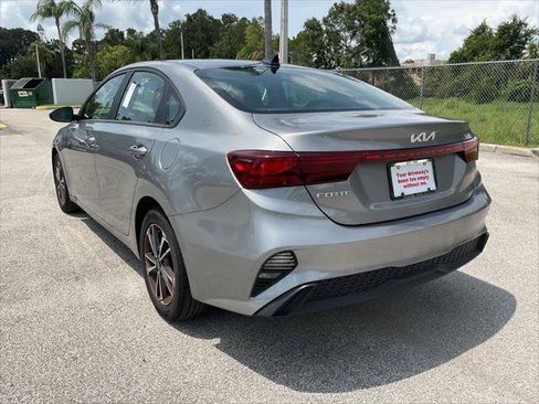 Used 2024 Kia Forte LXS FWD image 4