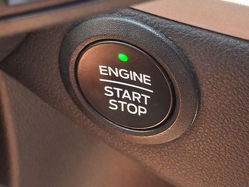 Used 2022 Ford Escape SEL AWD/4WD image 24
