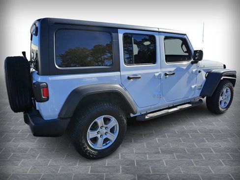 Used 2019 Jeep Wrangler Unlimited Sport S image 5