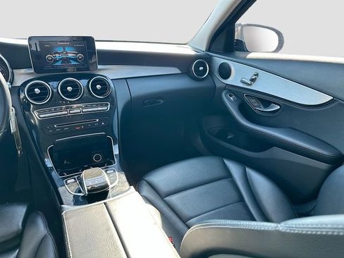 Used 2015 Mercedes-Benz C 300 4MATIC Sedan image 20
