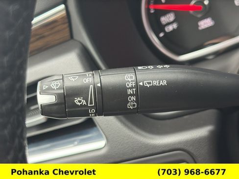 Used 2021 Chevrolet Tahoe Premier AWD/4WD image 10