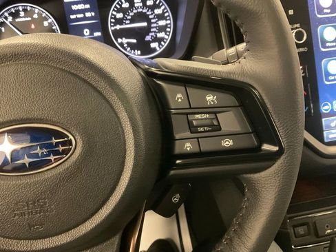 New 2026 Subaru Ascent Limited Bronze image 17