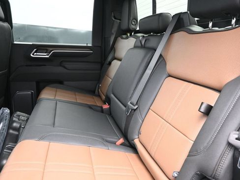 New 2026 Chevrolet Silverado 2500 High Country w/ High Country Premium Package AWD/4WD image 33