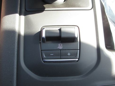 New 2026 GMC Sierra 1500 AT4 w/ AT4 Premium Package AWD/4WD image 22