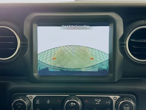 Used 2023 Jeep Wrangler Sahara w/ Cold Weather Group image 22