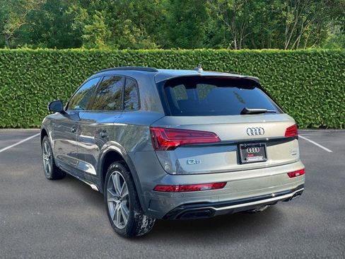 Used 2025 Audi Q5 2.0T Premium w/ Convenience Plus Package image 4
