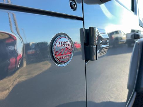 Used 2019 Jeep Wrangler Rubicon image 11