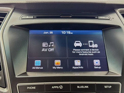 Used 2017 Hyundai Santa Fe SE FWD image 17
