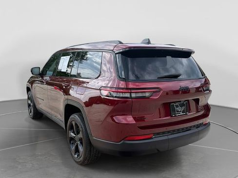 Used 2025 Jeep Grand Cherokee L Altitude AWD/4WD image 6