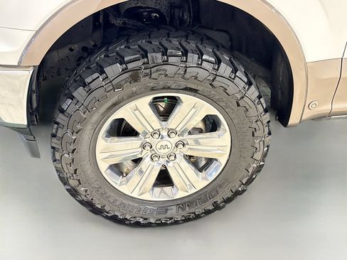 Used 2020 Ford F150 King Ranch w/ Equipment Group 601A Luxury AWD/4WD image 31