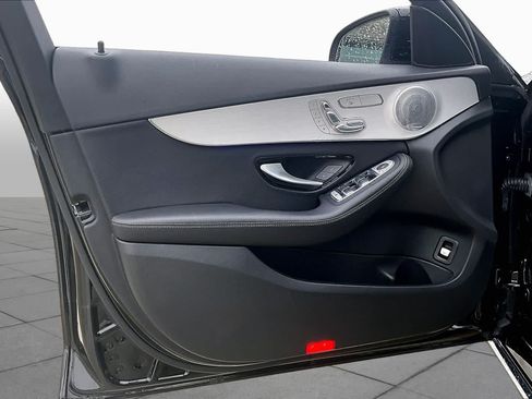 Used 2021 Mercedes-Benz C 300 Sedan image 19